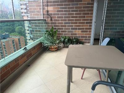 Apartamento de 3 alcobas en venta en El Poblado, Medellín, 150 m² · foto 9 de 20