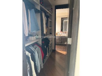 Apartamento de 3 alcobas en venta en El Poblado, Medellín, 150 m² · foto 18 de 20