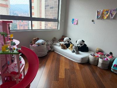 Apartamento de 3 alcobas en venta en El Poblado, Medellín, 150 m² · foto 20 de 20