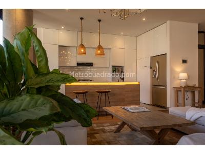 Apartamento de 3 alcobas en venta en El Poblado, Medellín, 242 m² · foto 2 de 20