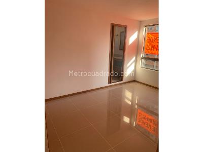 Apartamento de 3 alcobas en venta en Las Lomitas, Sabaneta, 136 m² · foto 6 de 20