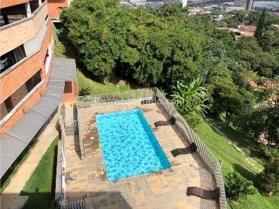 Apartamento en venta en Loma Del Barro, Envigado · foto 14 de 18