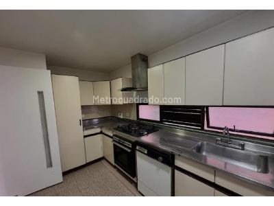 Apartamento en venta en El Poblado, Medellín · foto 14 de 20