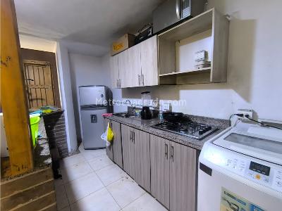 Casa de 4 alcobas en venta en Laureles, Medellín, 336 m² · foto 7 de 11