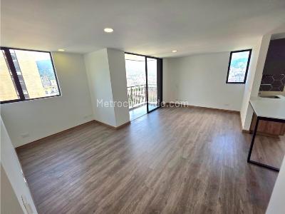 Apartamento de 2 alcobas en venta en Mayorca, Envigado, 75 m² · foto 3 de 12