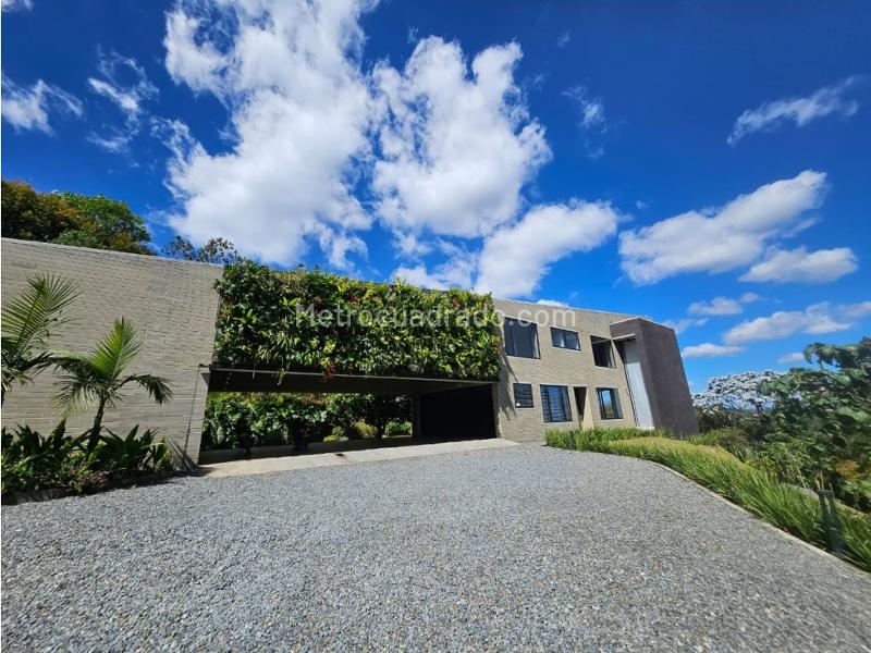 Casa – Envigado, barrio los naranjos, Valle de Aburrá - Vista 3