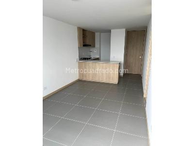 Apartamento de 1 alcoba en venta en Guayabal, Medellín, 43 m² · foto 2 de 8