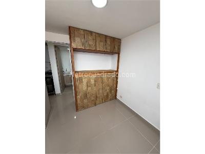 Apartamento en venta en Robledo, Medellín · foto 4 de 18