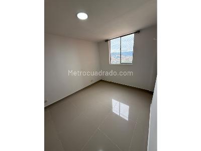 Apartamento en venta en Robledo, Medellín · foto 7 de 18