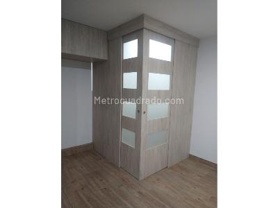 Apartamento de 2 alcobas en venta en El Mirador, Bello, 54 m² · foto 7 de 9