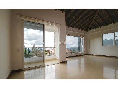 Casa de 5 alcobas en venta en Envigado, Medellín, 350 m² · foto 10 de 18