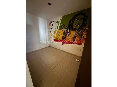 Casa de 5 alcobas en venta en Manila, Medellín, 280 m² · foto 5 de 17