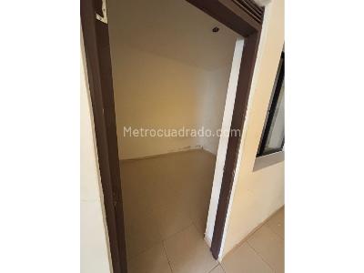 Casa de 5 alcobas en venta en Manila, Medellín, 280 m² · foto 11 de 17