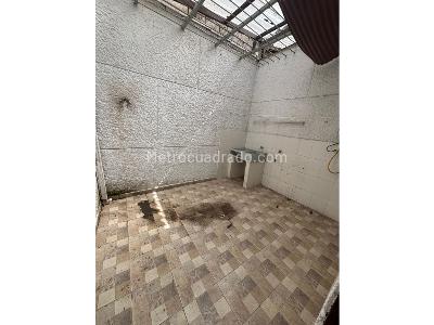 Casa de 5 alcobas en arriendo en Manila, Medellín, 280 m² · foto 17 de 17