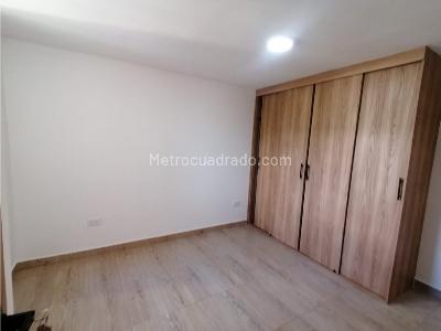 Apartamento de 2 alcobas en venta en El Trapiche, Bello, 55 m² · foto 3 de 11