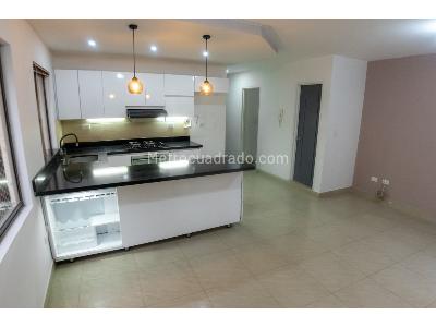 Apartamento de 3 alcobas en venta en Aves Maria, Sabaneta, 71 m² · foto 4 de 20