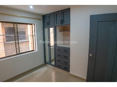 Apartamento de 3 alcobas en venta en Aves Maria, Sabaneta, 71 m² · foto 11 de 20