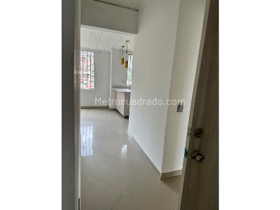 Apartamento en venta en San Javier, Medellín · foto 3 de 20