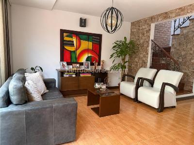 Casa de 3 alcobas en venta en Cumbres, Envigado, 146 m² · foto 5 de 20