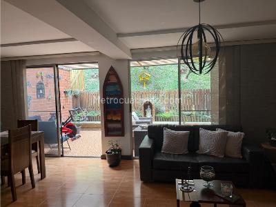 Casa de 3 alcobas en venta en Cumbres, Envigado, 146 m² · foto 12 de 20