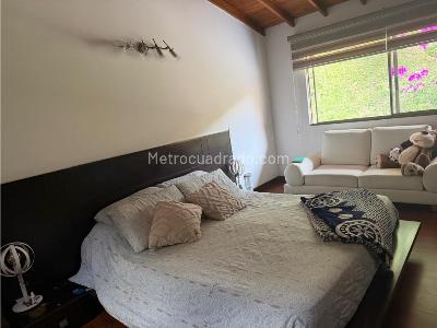 Casa de 3 alcobas en venta en Cumbres, Envigado, 146 m² · foto 14 de 20