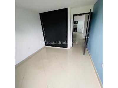 Apartamento en venta en Robledo, Medellín · foto 8 de 19