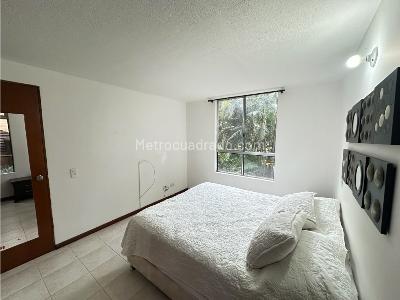 Apartamento en venta en El Poblado, Medellín · foto 6 de 20