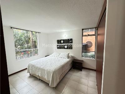 Apartamento en venta en El Poblado, Medellín · foto 9 de 20