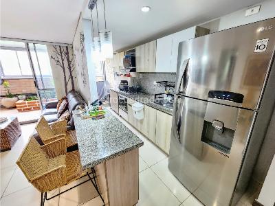 Apartamento de 3 alcobas en venta en Aves Marias, Sabaneta, 68 m² · foto 3 de 20