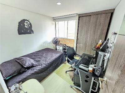 Apartamento de 3 alcobas en venta en Aves Marias, Sabaneta, 68 m² · foto 19 de 20