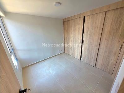 Apartamento de 3 alcobas en venta en Los Gomez, Itagüí, 56 m² · foto 8 de 13
