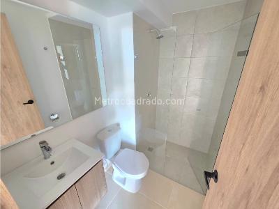 Apartamento de 3 alcobas en venta en Los Gomez, Itagüí, 56 m² · foto 10 de 13