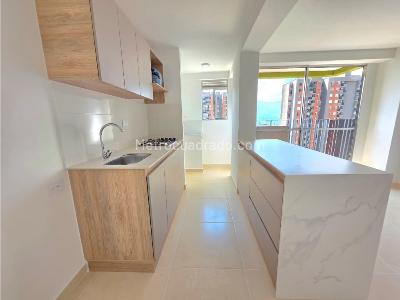 Apartamento en venta en Santa Maria, Itagüí · foto 2 de 12