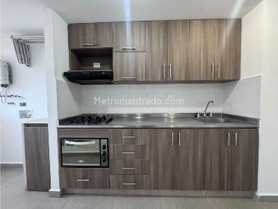 Apartamento en venta en Viviendas Del Sur, Itagüí · foto 6 de 13