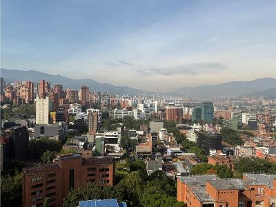 Apartamento de 2 alcobas en venta en Castropol, Medellín, 94 m² · foto 5 de 20