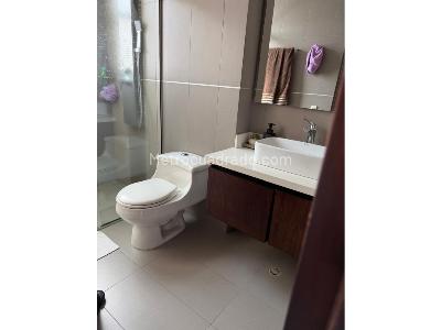 Apartamento de 2 alcobas en venta en Castropol, Medellín, 94 m² · foto 10 de 20