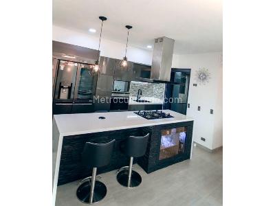 Apartamento en venta en Calasanz, Medellín · foto 2 de 20