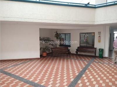 Apartamento en venta en Belen Rosales, Medellín · foto 14 de 18