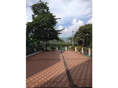 Apartamento en venta en Belen Rosales, Medellín · foto 17 de 18