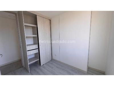Apartamento en venta en Los Colores, Medellín · foto 6 de 20