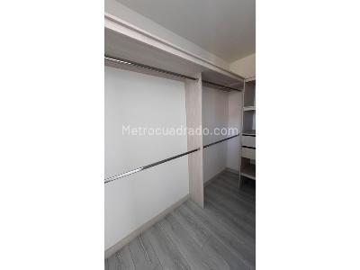 Apartamento en venta en Los Colores, Medellín · foto 8 de 20