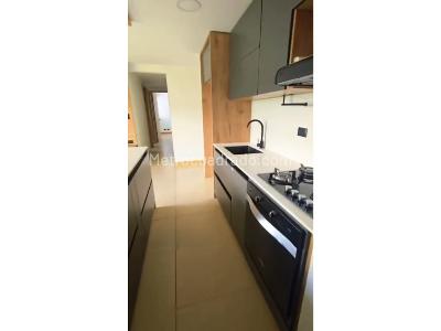 Apartamento de 3 alcobas en venta en San Remo, Sabaneta, 67 m² · foto 2 de 20