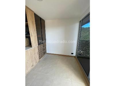 Apartamento de 3 alcobas en venta en San Remo, Sabaneta, 67 m² · foto 6 de 20
