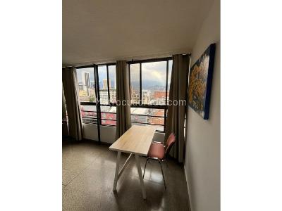 Apartaestudio en arriendo en Centro, Medellín · foto 8 de 20