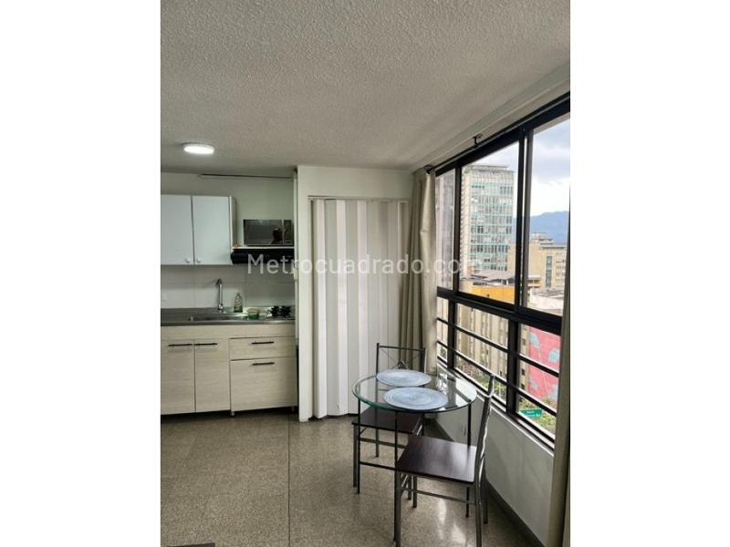 Piso – Medellín, La Candelaria - Vista 4