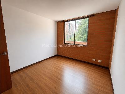 Apartamento de 3 alcobas en venta en Suramerica, Itagüí, 77 m² · foto 10 de 13