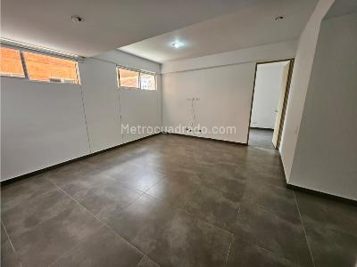 Apartamento de 3 alcobas en arriendo en Loma De Las Brujas, Envigado, 130 m² · foto 11 de 20