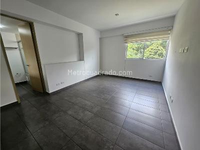 Apartamento de 3 alcobas en arriendo en Loma De Las Brujas, Envigado, 130 m² · foto 16 de 20