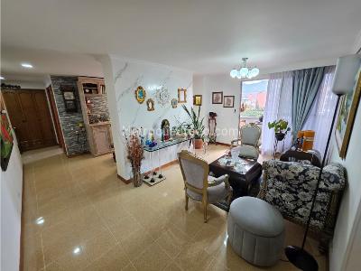 Apartamento de 3 alcobas en venta en Laureles, Medellín, 115 m² · foto 4 de 11