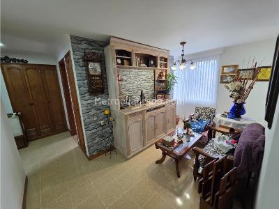 Apartamento de 3 alcobas en venta en Laureles, Medellín, 115 m² · foto 6 de 11
